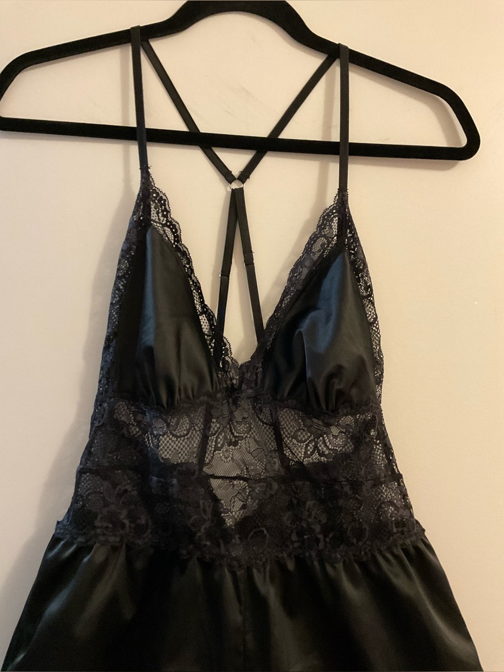 EUC black satin and lace lingerie romper - Picture 3 of 11